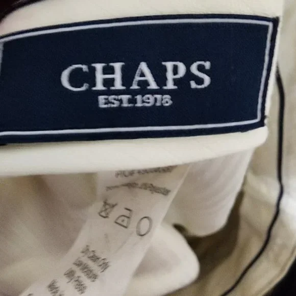 Men's off white suit - Picture 2 of 4